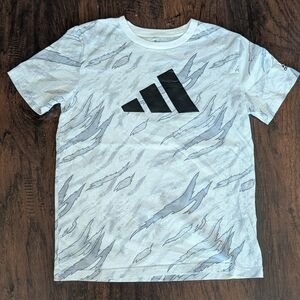 adidas Kids White and Gray Patterned Tee- Size L